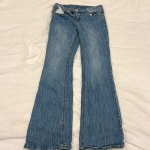 Brandy Melville Low rise Blue Jeans